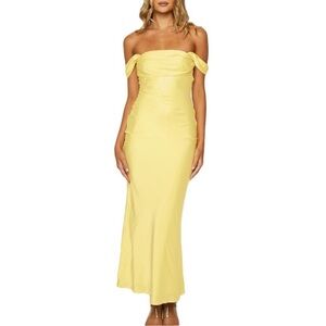 NWT Realtix Satin Off the Shoulder Draped Formal Maxi Dress Butter Yellow Large